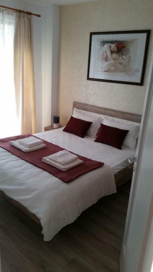 Kolonaki Domus Apartment Iasi Extérieur photo